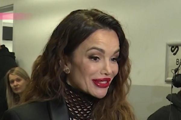 SEVERINA OSTAVILA ŠALJIVU PORUKU NA RAČUN SVOG IZGLEDA! Skinula se u bikini i pokazala OVO! (FOTO)