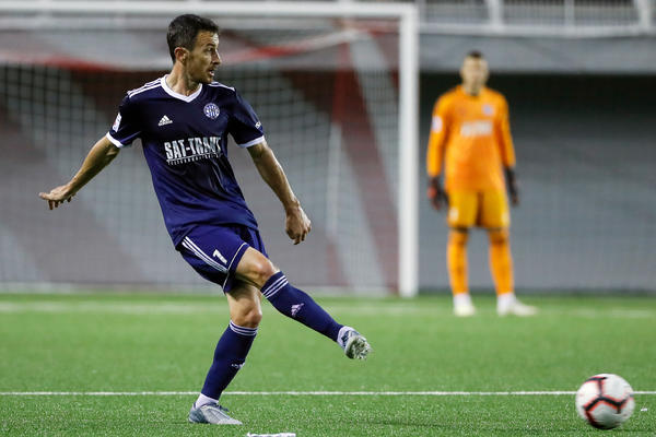 PADALI GOLOVI KAO KIŠA: Vojvodina i Čukarički doživeli poraze, Voždovac nastavio sa sjajnim partijama!