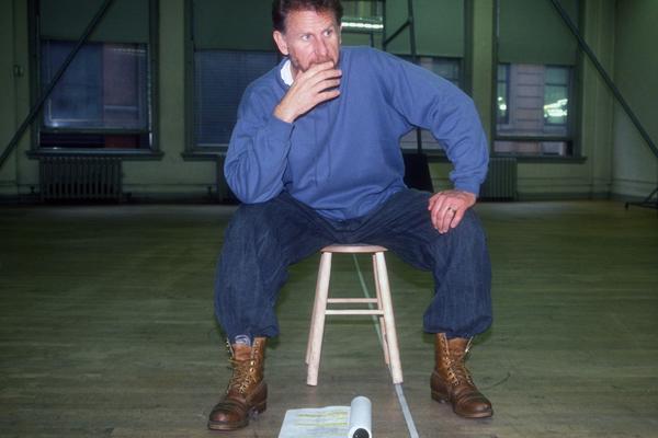 UMRO OMILJENI GLUMAC IZ ZVEZDANIH STAZA! Teška bolest je bila JAČA OD NJEGA!