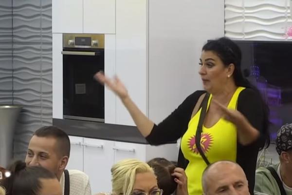 SAŠKI KARAN PRETI ZATVOR! Policija joj ODUZELA PIŠTOLJ i PUŠKU nakon prijave KOMŠIJA