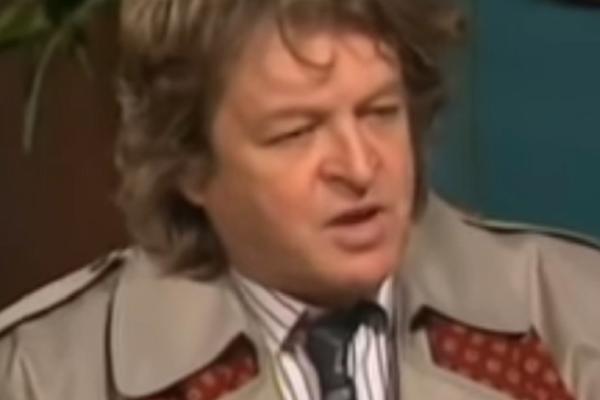 NESLAVNO JE OTIŠAO U PENZIJU, SKOČIO KROZ PROZOR OD ŠMINKERNICE: Umro je zaboravljen od svih i ogorčen!