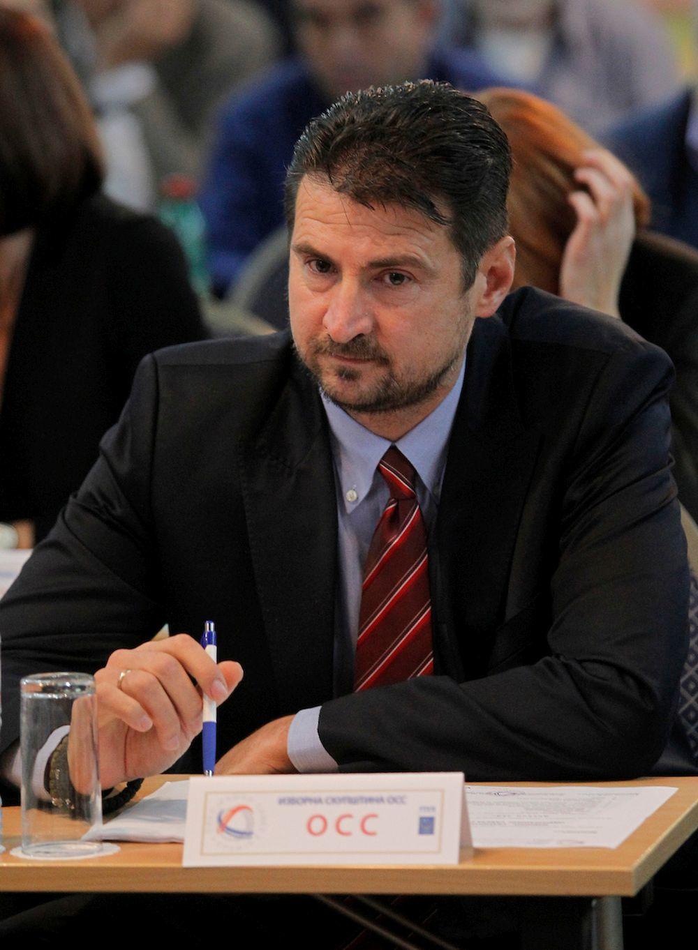 Vladimir Grbić kaže da su na delu dvostruki aršini