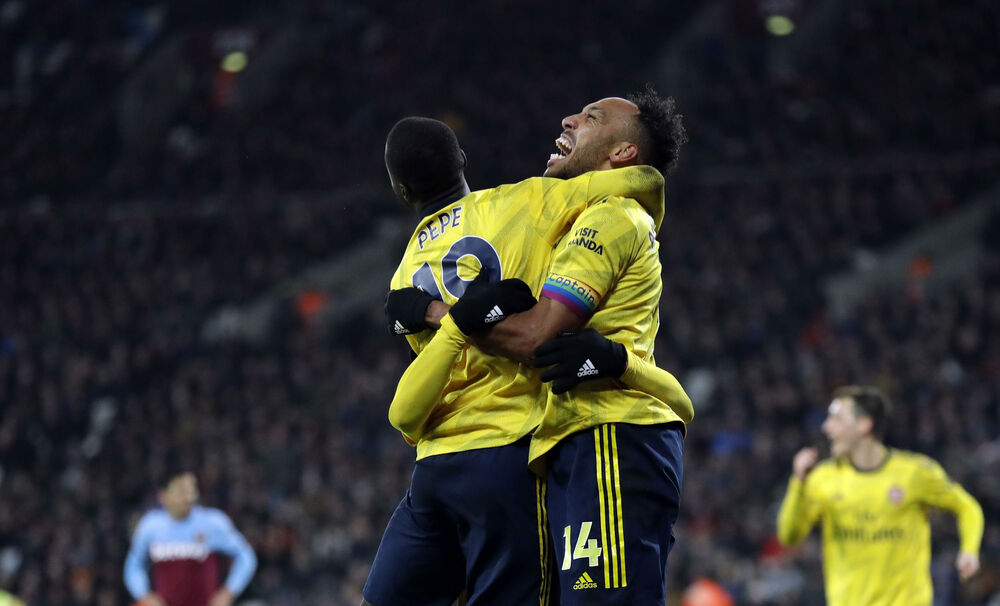 Nikola Pepe, Pjer Emerik Obamejan, Pjer-Emerik Obamejang