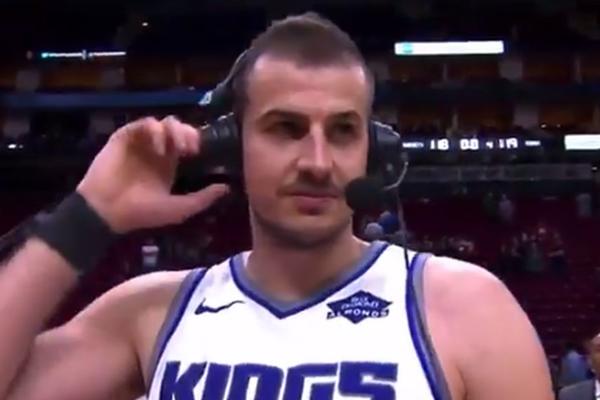 I PROFESOR SME NEKAD DA OPSUJE! PA ŠTA I AKO JE DIREKTNO U KAMERU: Bjelici se otela psovka usred izjave o trojci!