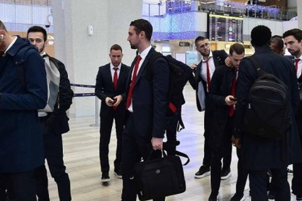 ZVEZDA OTPUTOVALA U ATINU PO EVROPSKO PROLEĆE: Milojević izabrao 20 igrača koji imaju samo jedan cilj - Ligu Evrope