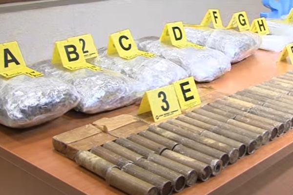 SKANDAL! Poznati reper Đus uhapšen sa 30 kila droge i oružjem!