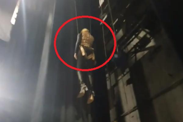 PORODICA I PRIJATELJI PRETRNULI OD STRAHA! Natašini najbliži je gledaju VEZANU! Visi kao MRTVA sa 25 METARA VISINE!