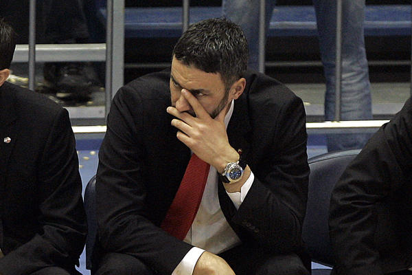 GUROVIĆ JE ROĐENOJ ĆERKI PESNICOM ISKRIVIO NOS? Košarkaš je divljao, posledice su STRAVIČNE