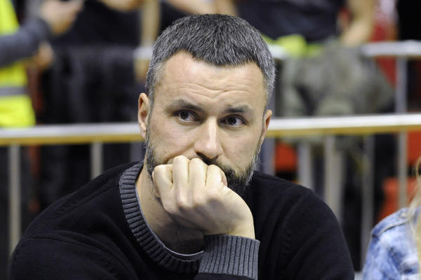 HOĆU VEĆ GODINAMA DA SE RAZVEDEM, ALI ŽENA NEĆE JER IMAM PARE! Gurović ispričao šta se dogodilo pre privođenja!