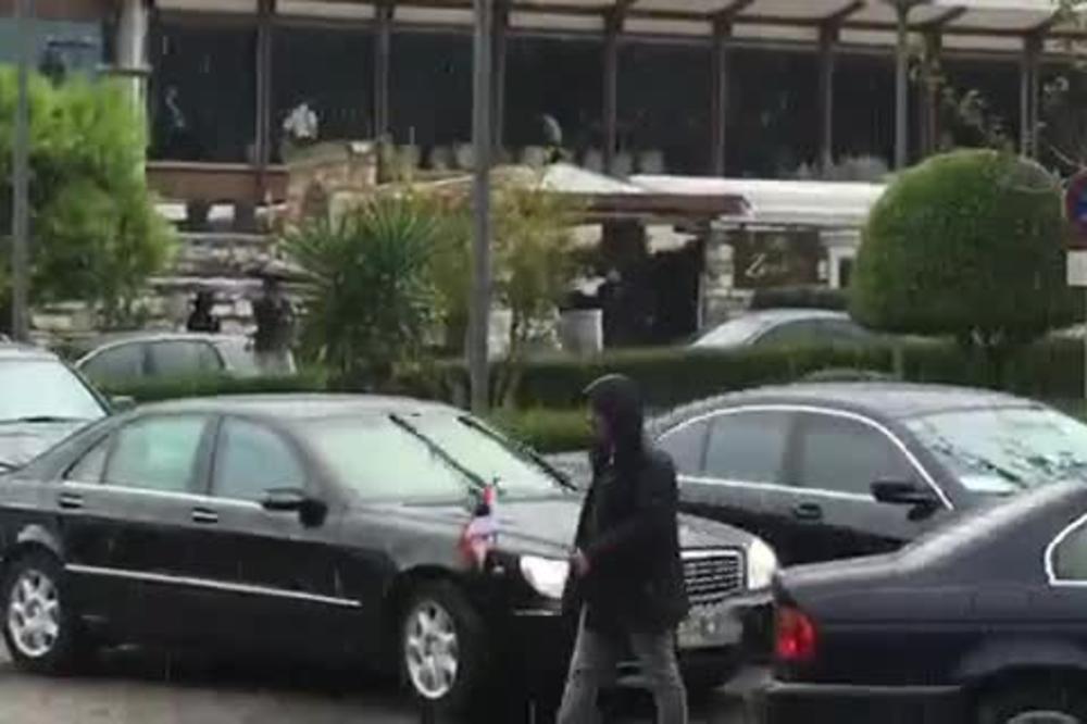 VANREDNO STANJE NA ULICAMA ATINE: Razlog nisu Delije i Gejt 7!