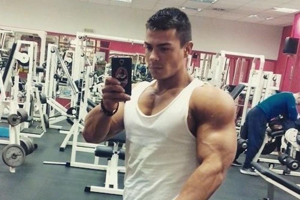 PRE 3 GODINE JE STEFANU PRONAĐEN TUMOR NA MOZGU: Izdržao je 6 ciklusa hemioterapije, sad mu treba pomoć