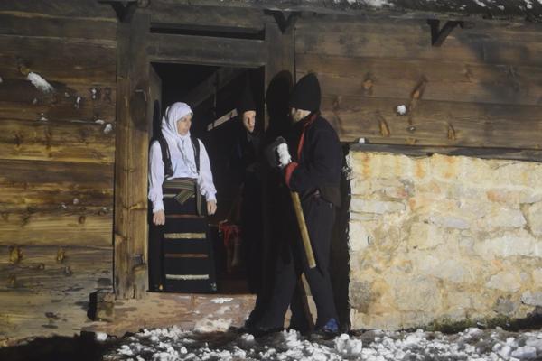 NAJJEZIVIJA SCENA NA SVETU SNIMLJENA JE U SRBIJI: Ovako izgleda horor film na srpski način! (FOTO)