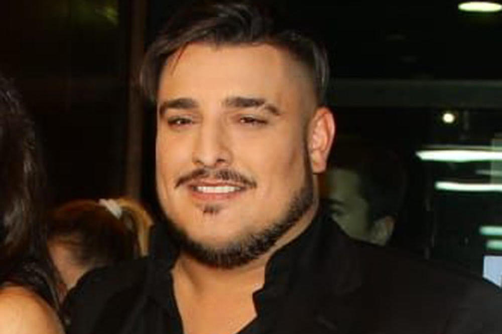 DARKO ISISAO SALO I SMRŠAO DO GRANICE DA GA NE PREPOZNAJU: Video od Ane Nikolić, slika ZAPREPASTILA sve i svi BULJE