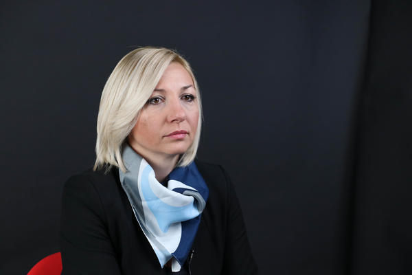 TATJANA MACURA PREDALA PREDLOGE ZA IZMENU ZAKONA IVICI DAČIĆU! SMS traži bolje izborne uslove