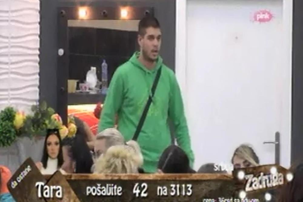 HAOS ZA CRNIM STOLOM: Dejan Dragojević NAPAO Gagija Đoganija zbog Ermine Pašović!