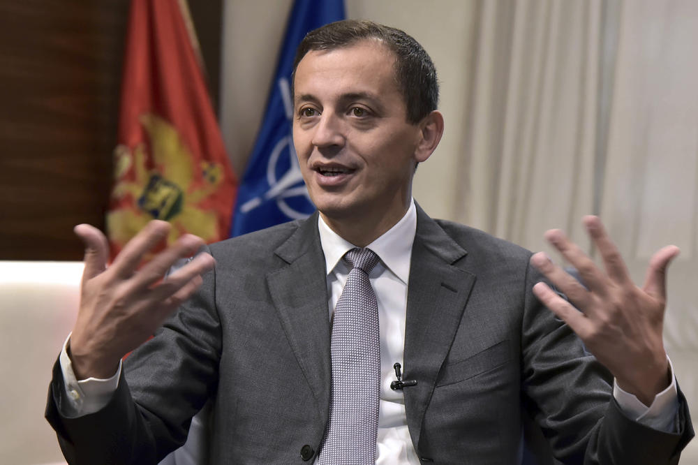 KAKVA SRAMOTNA IZJAVA CRNOGORSKOG MINISTRA: Rekao je NEZAMISLIVO o ordenu SRPSKE PRAVOSLAVNE CRKVE!