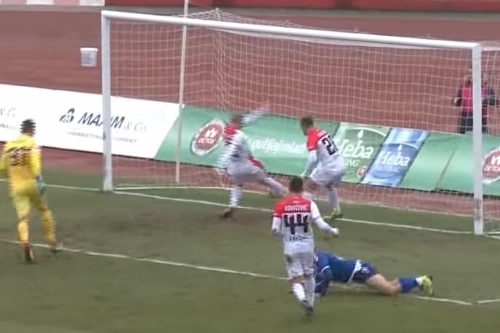 SKANDAL U NOVOM SADU: Sudija priznao gol koji nije postojao! Igrači Proletera poludeli i zaleteli se na njega!