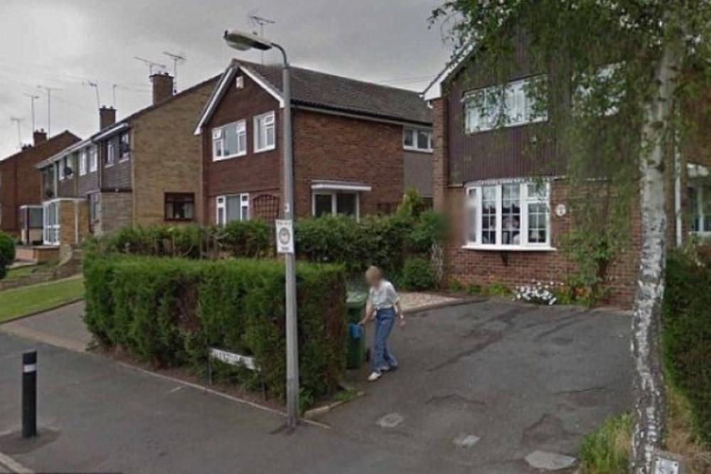 DEVOJKA JE TRAŽILA SVOJU STARU KUĆU NA GUGL MAPAMA, A ONDA SE ŠOKIRALA OD PRIZORA: Pogledajte ko je u DVORIŠTU!