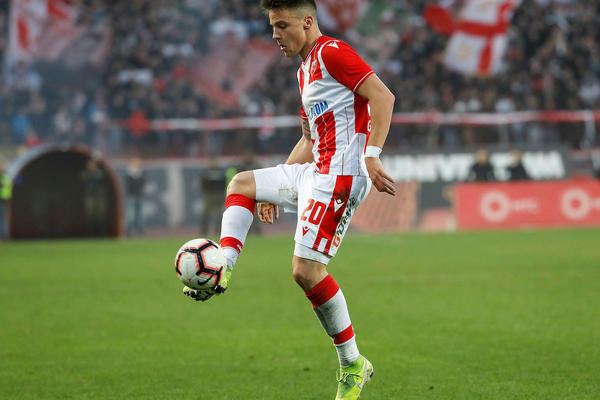 STIGLA PRVA PONUDA ZA NJEGOŠA PETROVIĆA: Velikan evropskog fudbala spremio kišu miliona!