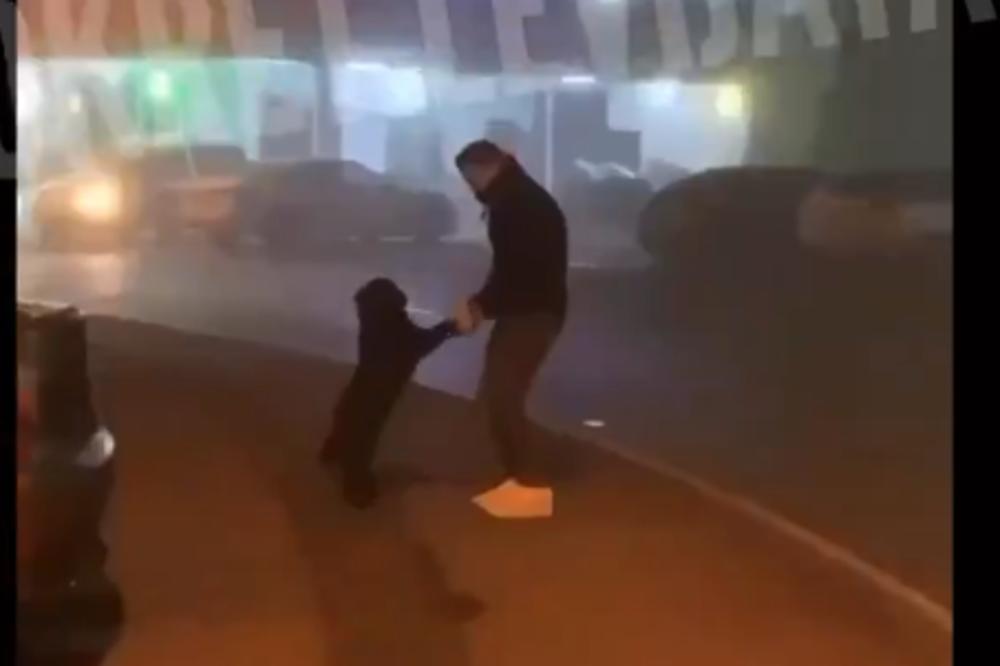 MONSTRUOZNI SNIMAK IZ LUKAVCA: Kuca im prišla da se mazi, oni mu umalo slomili kičmu (VIDEO)