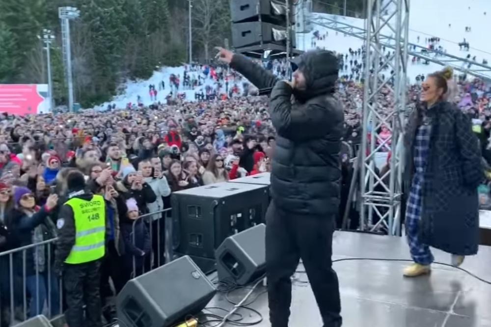 LAKŠE JE BILO SLUŠATI GRANATE! Jala Brat i Buba Koreli održali koncert, ali je ovaj komentar Bosanca POBEDIO