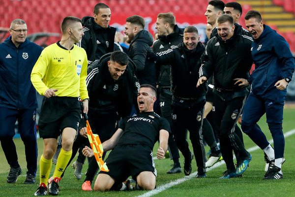 LOBOVAO BORJANA SA 60 METARA, PA POTPISAO UGOVOR KARIJERE: Čukarički prodao fudbalera usred sezone!