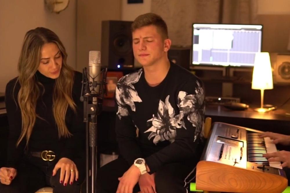 ZAMOLIO JE DA MU POMOGNE U KARIJERI, PRISTALA BEZ RAZMIŠLJANJA: Ćeranićka i Podgoričanin otpevali vanvremenski hit!