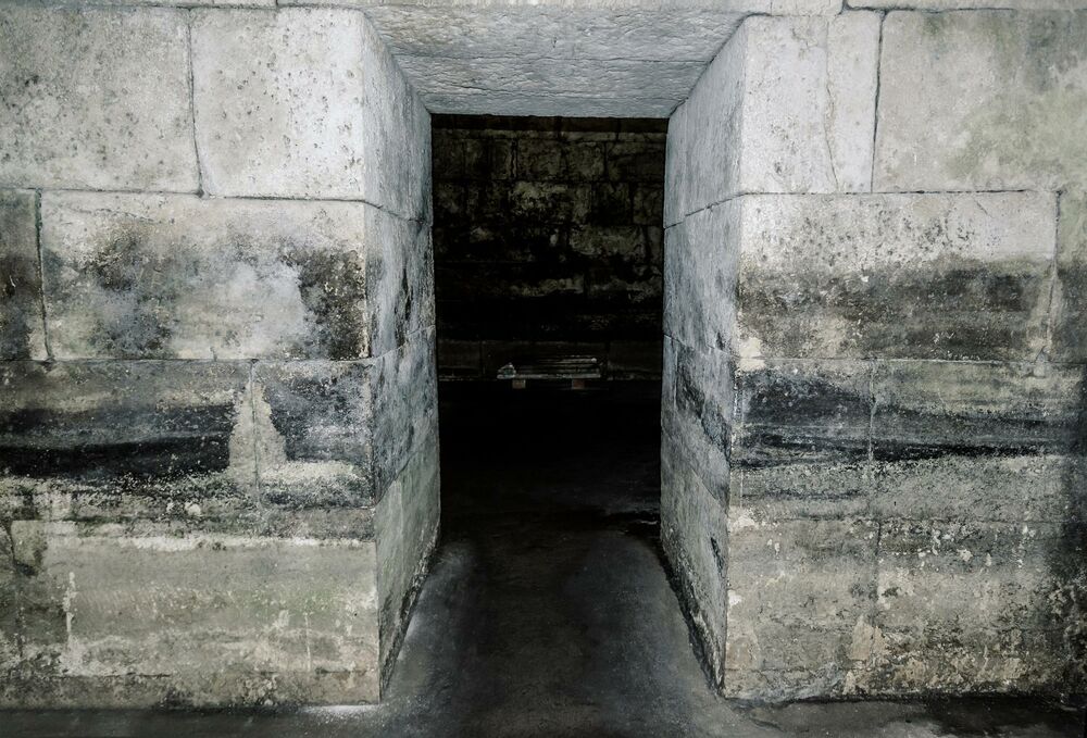Vrata, Podrum, Podzemlje, Tunel, Bunker