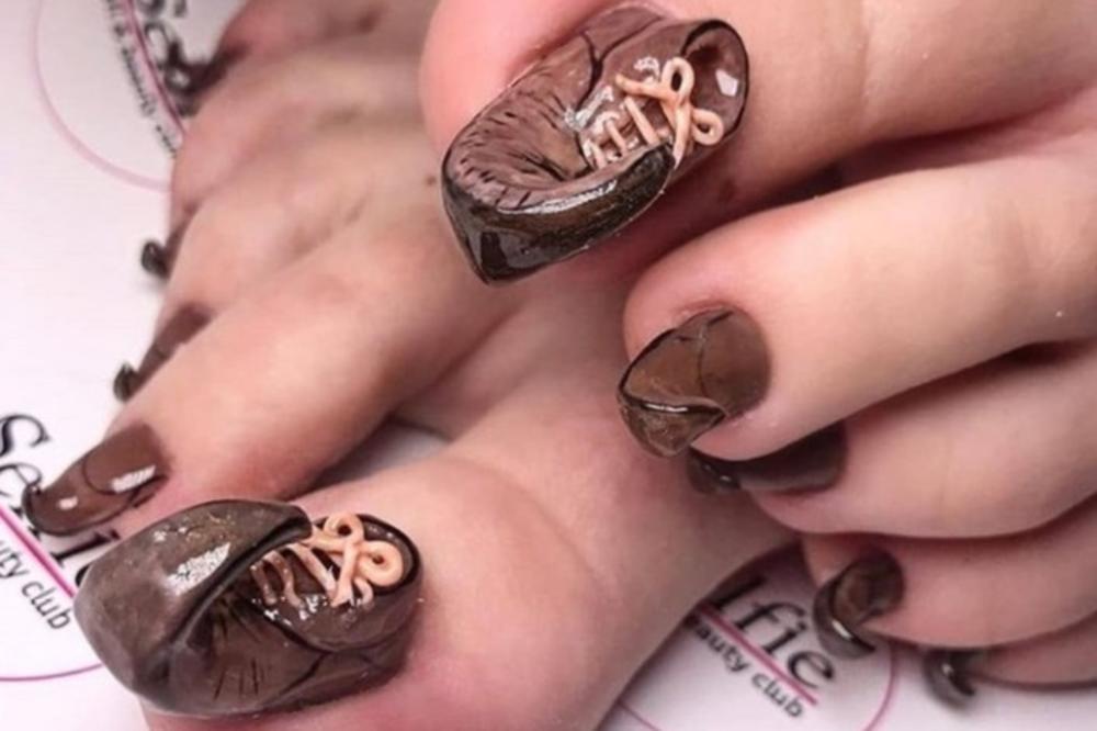 SRPKINJE SU POLUDELE ZA VEŠTAČKIM NOKTIMA U OBLIKU OPANAKA! Ovo je novi TREND, a evo i gde se MONTIRA