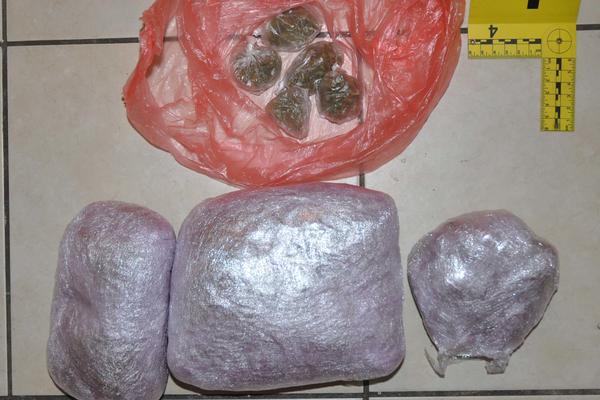 MOMAK (31) IZ KULE UHAPŠEN JE U VRBASU: Ono što je vozio u gepeku ga je odmah poslalo iza rešetaka