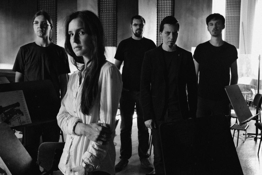 Blu.Sine: melanholični trip-hop iz Slovenije