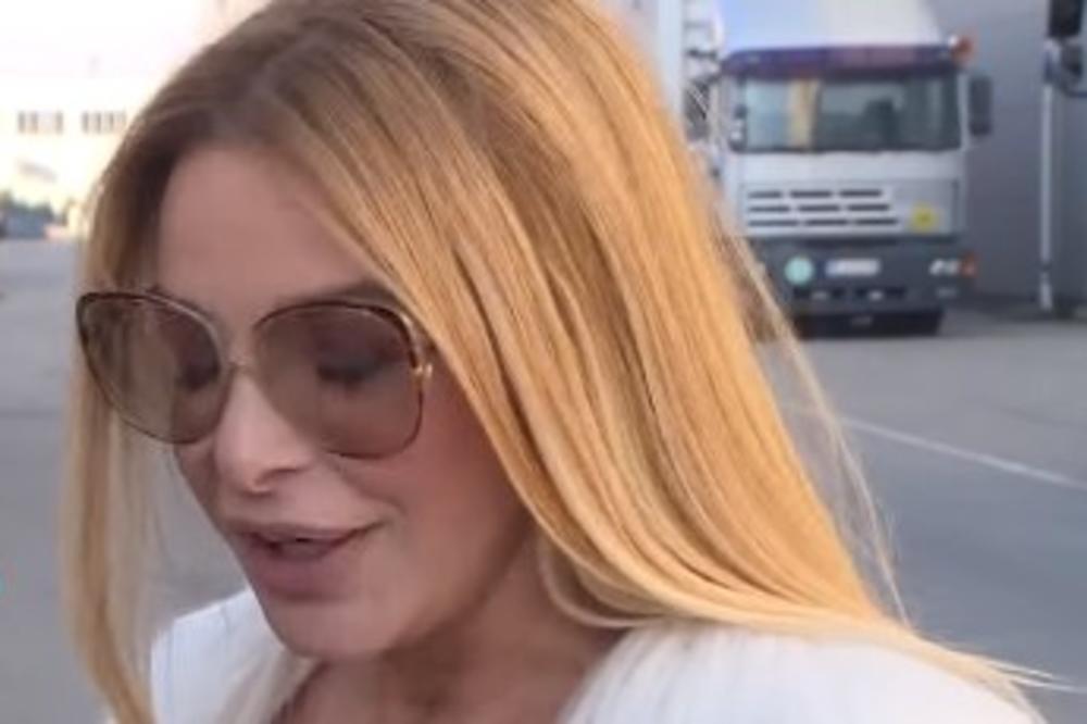 IZGUBILA SAM MAMU: Gledaoci emisije zatečeni, pevačica stala pred kamere U BOLNOM TRENUTKU, sve SNIMLJENO