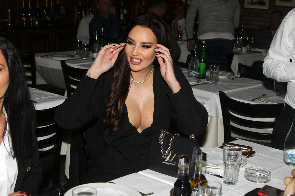 KAĆA GRUJIĆ PROGOVORILA O STANU OD 600.000 €: Pevačica pazarila NEKRETNINU u elitnom delu Beograda!