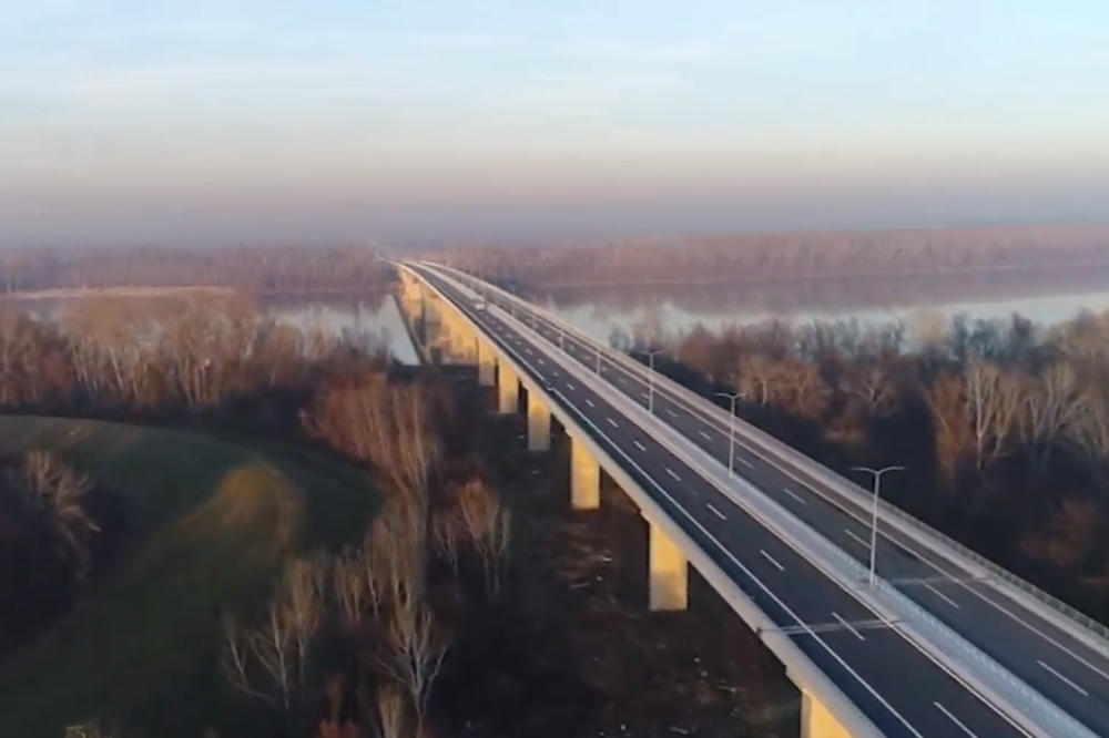 DANAS MORATE POSEBNO DA PAZITE AKO VOZITE! Opasno je!