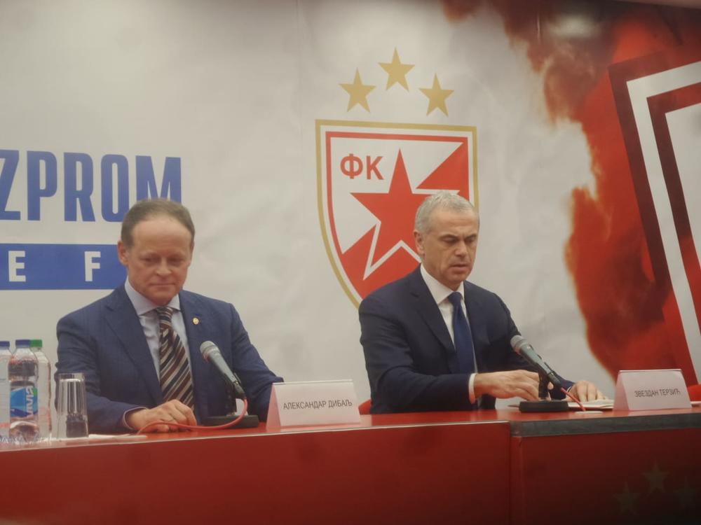 Terzić tokom potpisivanja ugovora sa Gazprom-om  