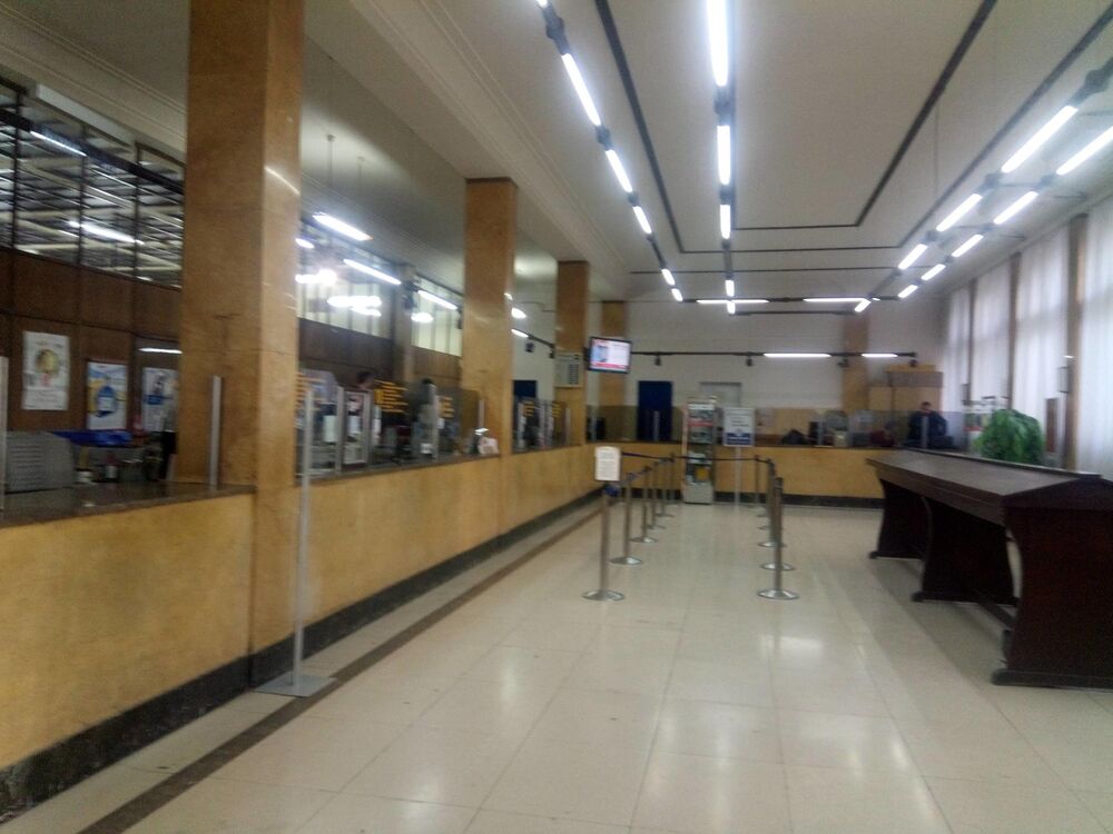 Prazna pošta i šalteri