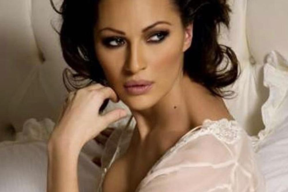 CECA SE RADUJE BEBI, OTKRILA I ANASTASIJINU TAJNU: KRILA je nešto zbog čega njenoj ĆERKI ČESTITAJU! Stiže U JANUARU