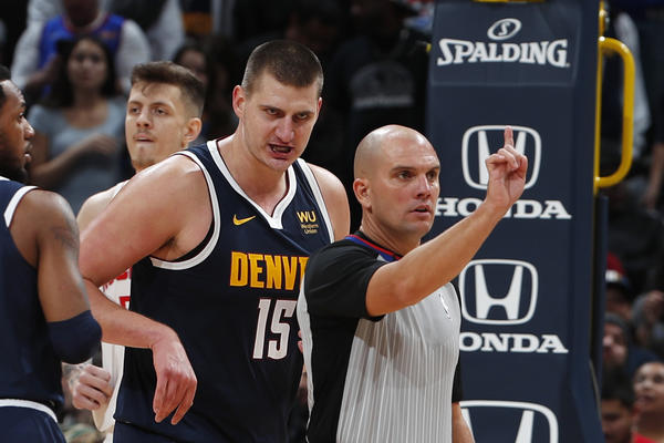 PLEJMEJKER U TELU CENTRA: Jokiću falio samo jedan skok do tripl-dabla! Spektakularan preokret Denvera!