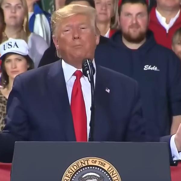 TRAMP UPUTIO STRAVIČNO UPOZORENJE AMERIKANCIMA: Rekao im je da je ovo pitanje života i smrti!