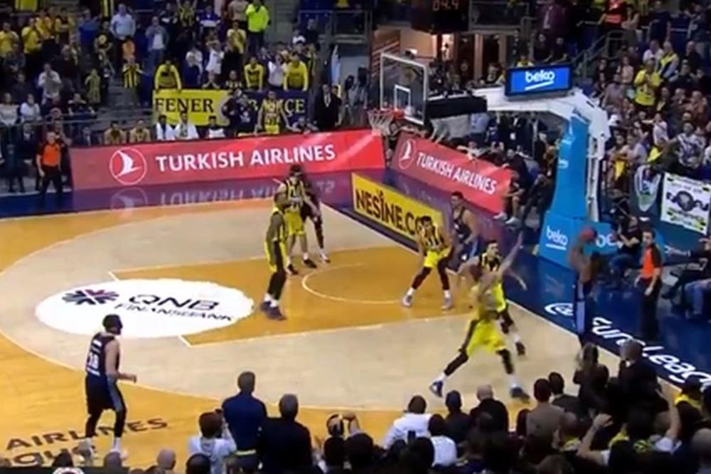MUK U ISTANBULU! Najgori tim Evrolige pobedio Fener trojkom u poslednjim sekundama! Crnoj seriji Žoca nema kraja!