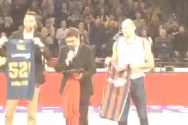 VITORIJA SE POKLONILA IGORU RAKOČEVIĆU: Velika čast za legendarnog košarkaša! Njegovu osmicu više niko neće nositi!