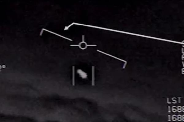 UPRKOS ZABRANI, PROGOVORIO PILOT KOJI JE VIDEO NLO: Posle 15 godina otkrio strašnu istinu! (VIDEO)