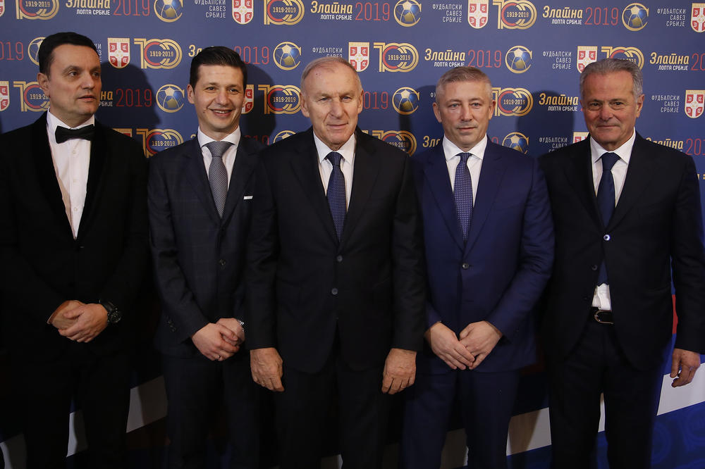 NEMA MNOGO ONIH KOJI ĆE SE SLOŽITI S NJIM: Naš fudbal nije u rasulu! Šta su krivi Kokeza, Bjeković ili Pantelić?!