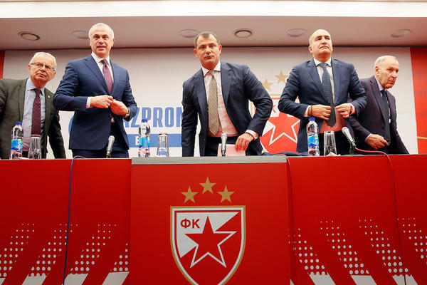 PLATE ZVEZDINIH IGRAČA JE UMANJIO, ONE SU DUPLO VEĆE: Nije ga sramota ko vodi crveno-bele?