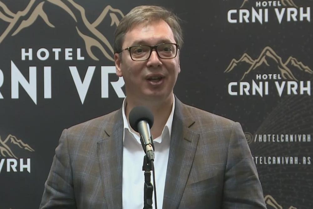 VUČIĆ SVE POPULARNIJI: Znate li koliko ima PRATILACA na INSTRAGRAMU? Brojka je NEVEROVATNA