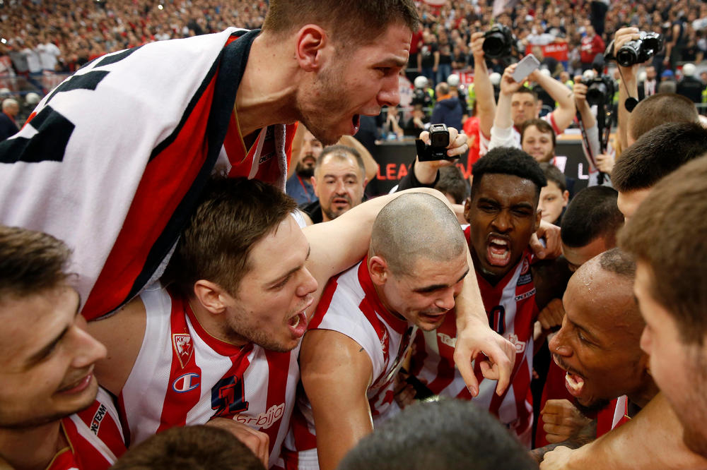 SPREMA SE VELIKI POVRATAK: Raskinuo je ugovor sa klubom, a Zvezda jedva čeka da ga vrati u svoje redove!