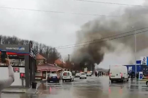 ŠIRILI SU SE NEPRIJATNI MIRISI, UDAR JE BIO KRVNIČKI: Svedoci potreseni nakon STRAVIČNE EKSPLOZIJE U LOZNICI