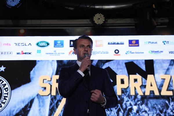 OVO SU GROBARI ČEKALI! Mijailović ima najnoviju vest oko dolaska Lovernja!