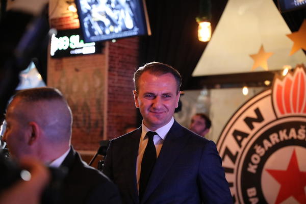 ZAVRŠEN VELIKI PARTIZANOV POSAO: Potpis zlata vredan za crno-bele!