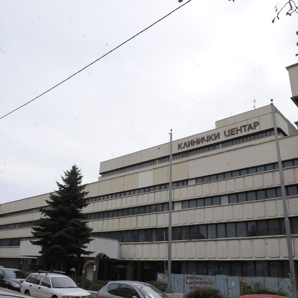 OPŠTI HAOS U ZEMUNU, ŠVALER JEDVA POBEGAO LJUBAVNICINOM MUŽU: Kada je otišao u KLINIČKI CENTAR ovako ga SAČEKALI